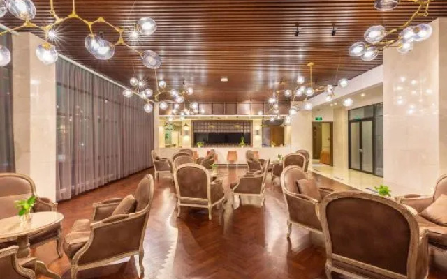 Linzhen Hotel (Shanghai Pudong Airport)