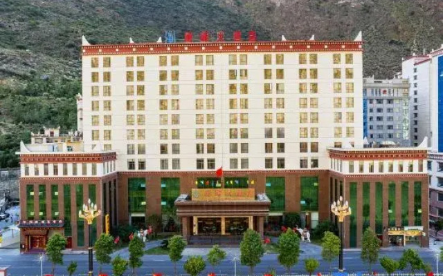Lanfeng Hotel