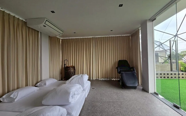 The Ten Poolvilla Huahin