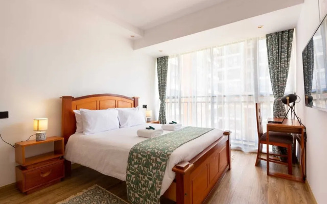 Stay.Plus Urban Oasis Apartment