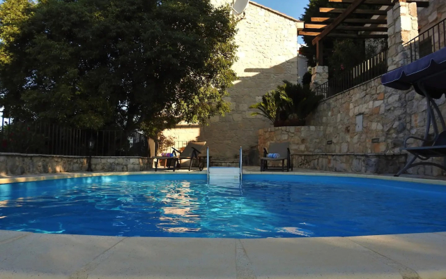 Holiday house Marija - with pool: Duboka, Riviera Dubrovnik