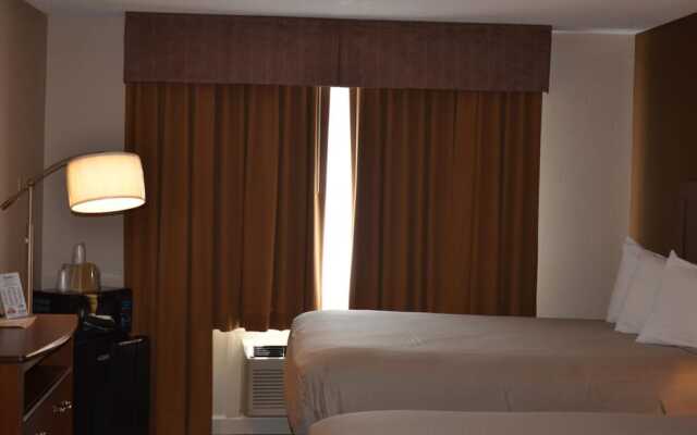 Brookshire Inn & Suites