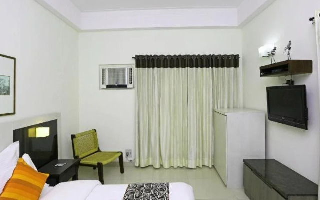 Anav house