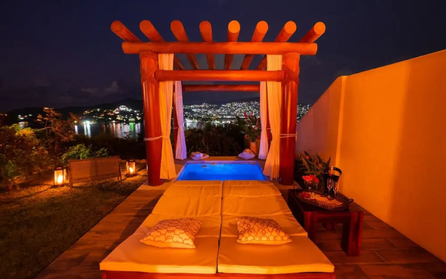 Tentaciones Hotel & Lounge Pool - Adults Only
