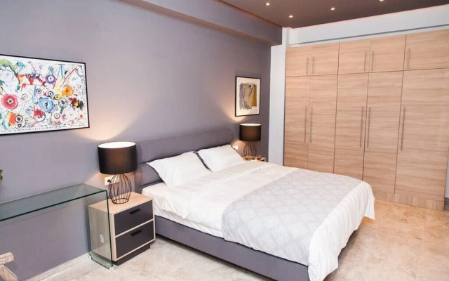 Minimalist 1 BR Apt Next to the Park