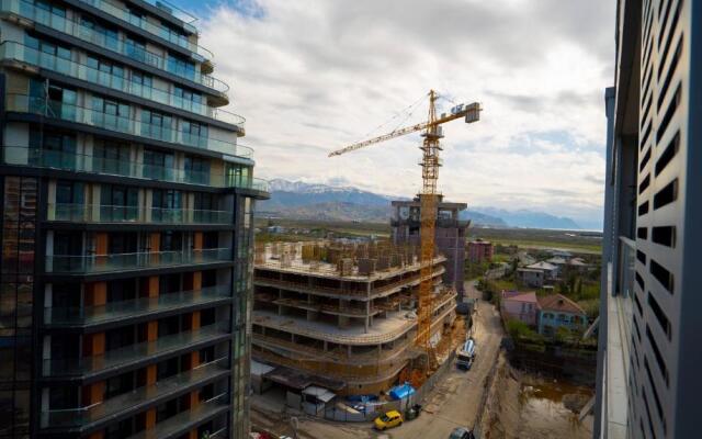 Leo Group Luxury Apartment 10-213 Sunrise Batumi