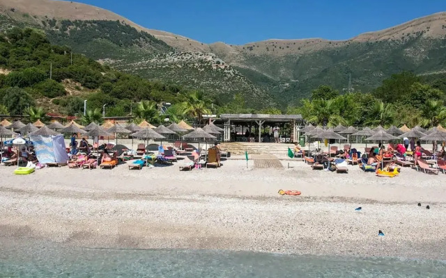 Bunec Beach Resort