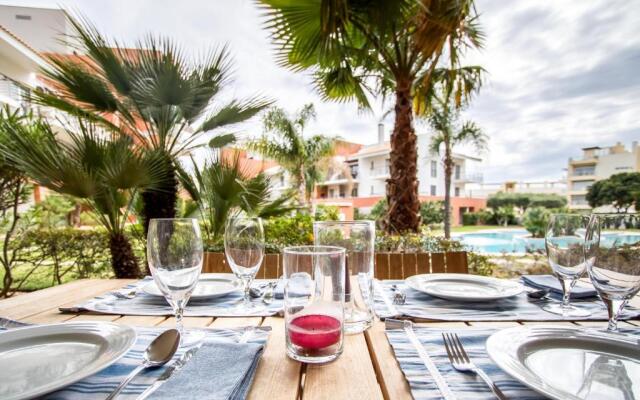 Palm Village Apartment