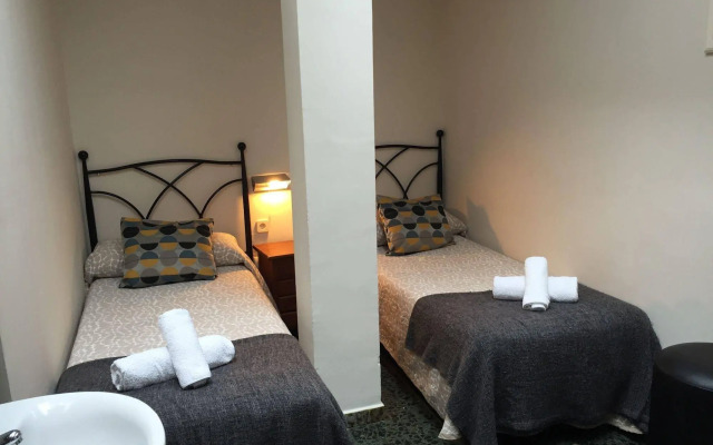 Hostal Alogar