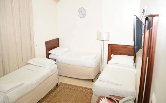 Nada Al Deafah Hotel