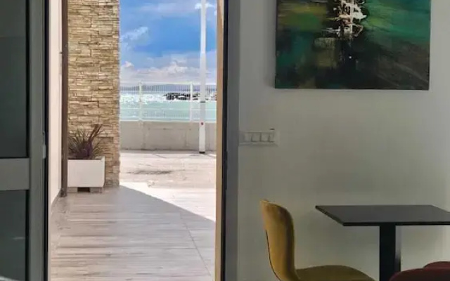 DADA Suites and sea