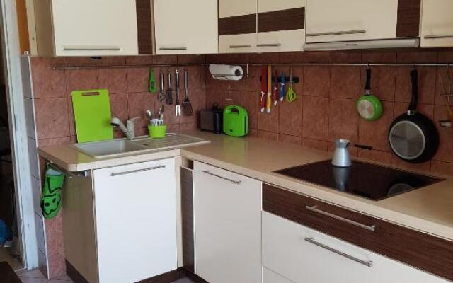 КВАРТИРА ЦЕЛИКОМ 3-rooms apartment