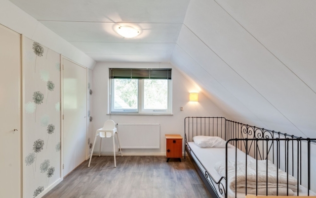 Cozy Vacation Home With a Private Garden