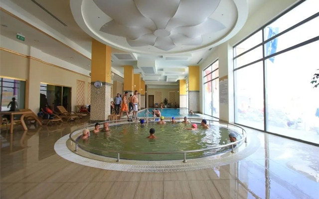 Naskon Sapphire Resort Thermal & Spa