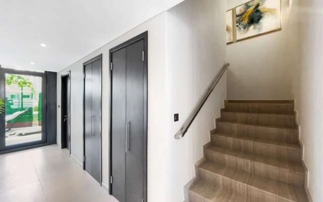 bnbme | Boulevard Heights | 3 + Maids