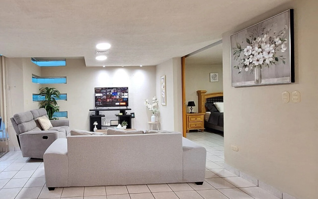 Ocean view 2BR Condo downtown Cozumel
