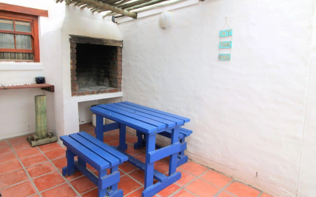 Baywatch Villa Guest House and Self Catering Accommodation