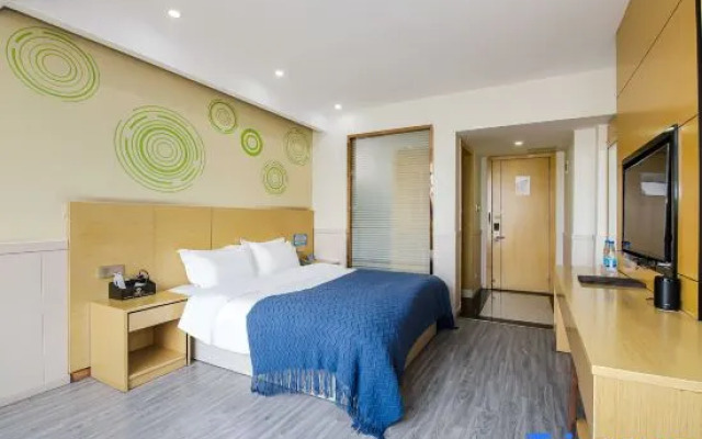 The Wall Street Holiday Hotel