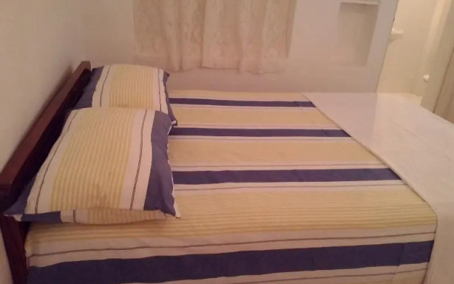 Villa 49 hotel beds - Hikkaduwa