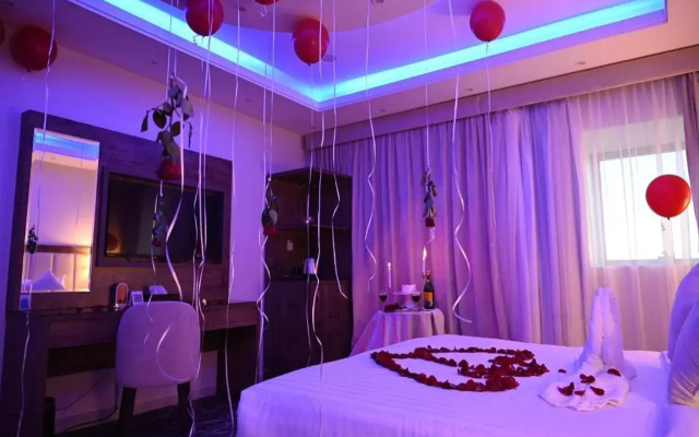 Violet Hotel