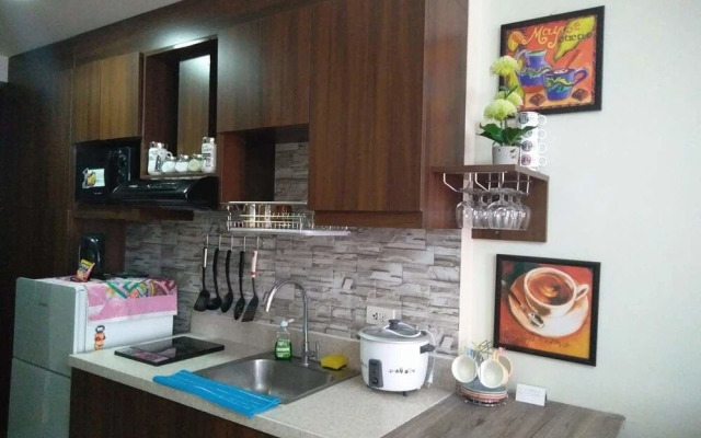 ECJ Cozy Studio Units at Horizons 101