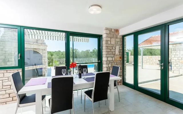 Villa With the Pool Near Vela Luka