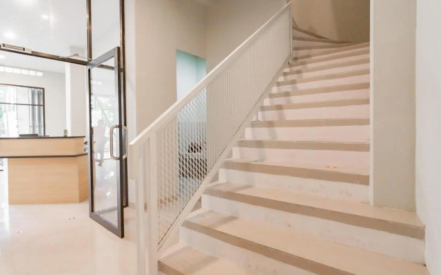 RedDoorz Plus @ Karapitan Street