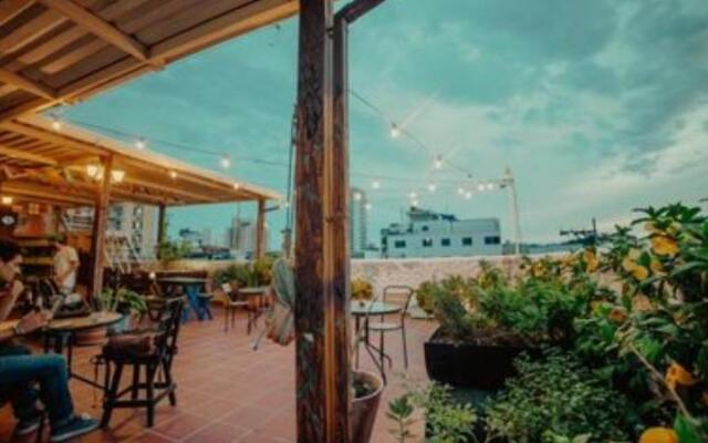 Fatima Hostel Santa Marta