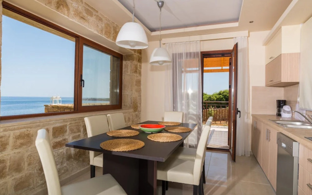 Armonia Seaside Villas