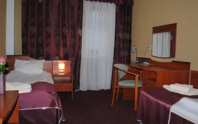 Hotel Złoty Młyn Polichno