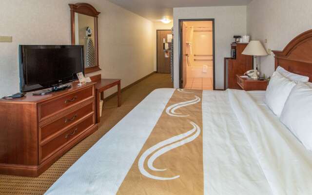 Quality Inn & Suites University