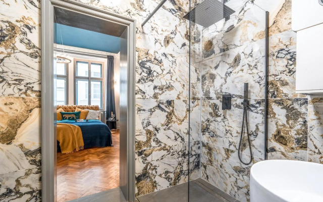 Charles Bridge Suite by Riverside