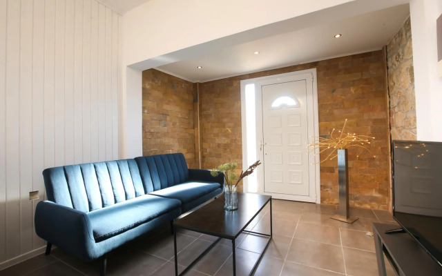 Luxury Apartments Christos