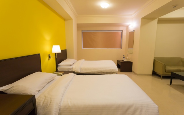 Ginger Hotel Thane