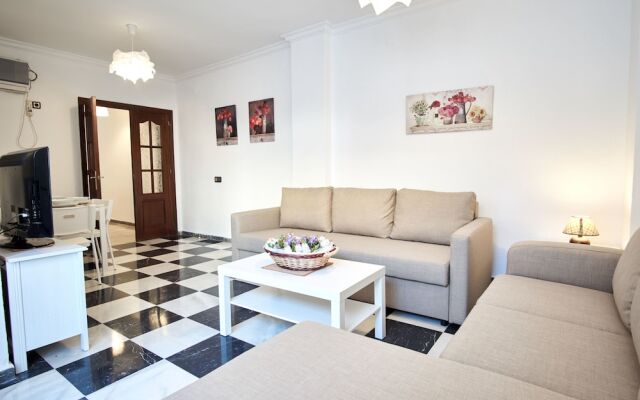 Nervion Paradise by Valcambre