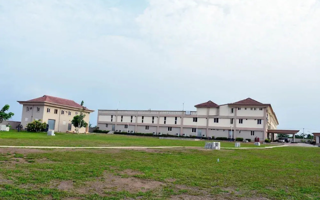 Yewa Frontier Hotel