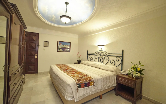 Отель Francis Drake by DOT Tradition