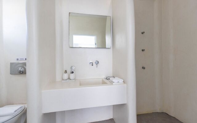 Rocabella Santorini Hotel & SPA