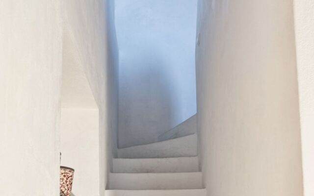 Traditional Stonehouse Breathtaking View