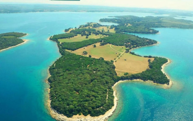 Two Bedroom Apartment Valdebecco for 5 persons