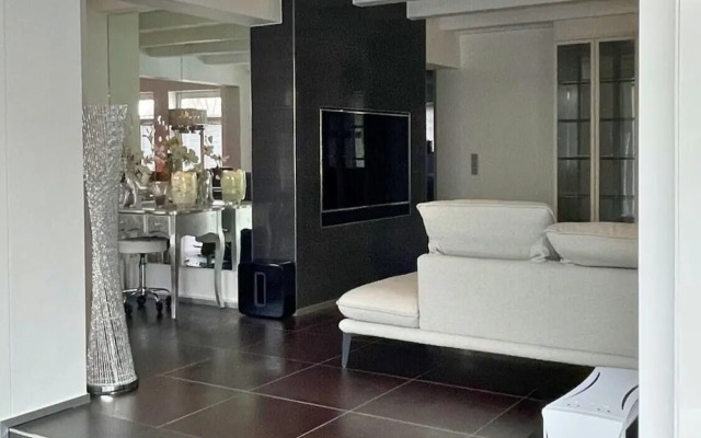 Apartment With Bar, Recreation Room in Kastellaun