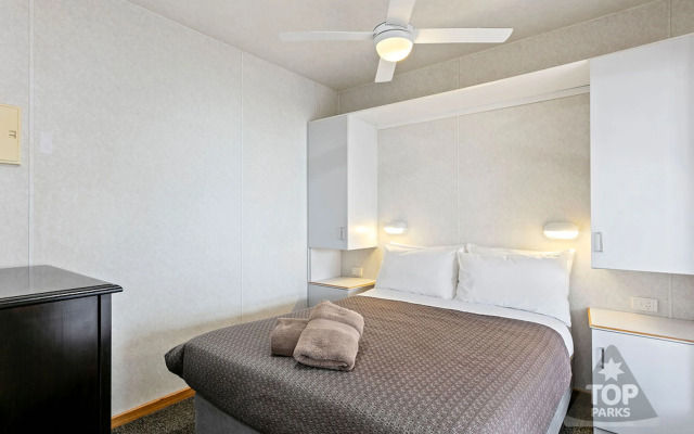 Lake Boga Caravan Park