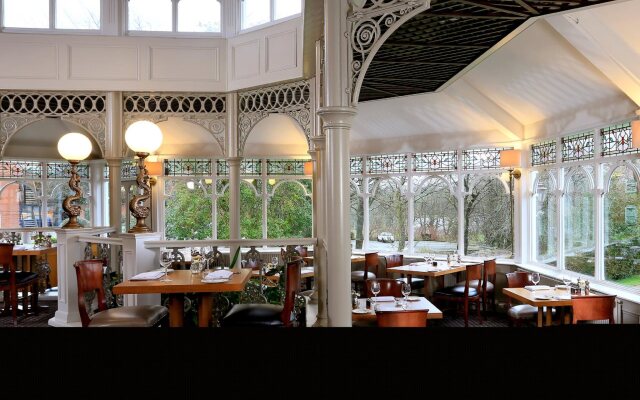 Macdonald Kilhey Court