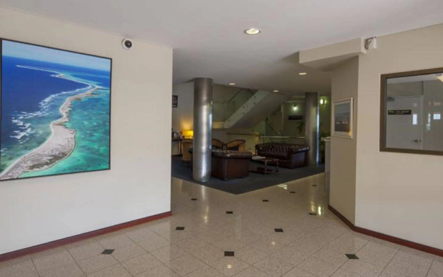 Ocean Centre Hotel
