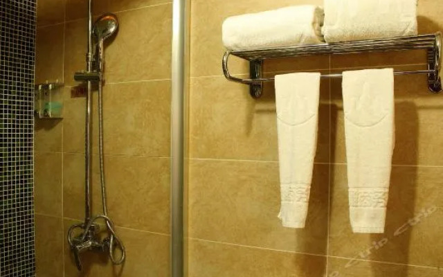 西昌芭堤雅商务酒店(火把广场店)