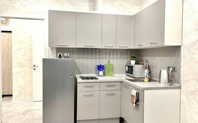Magic Apartment on 31 Transportnaya Street