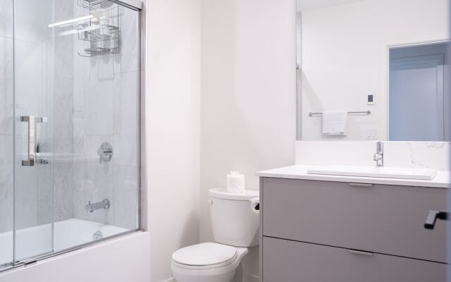 Drop In Condo by Revelstoke Vacations