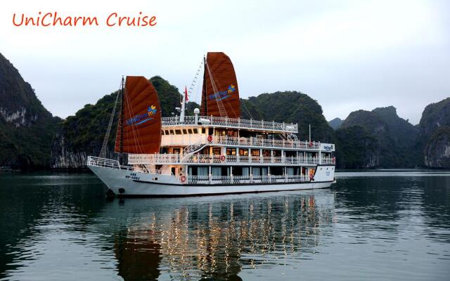 Unicharm Cruise Halong