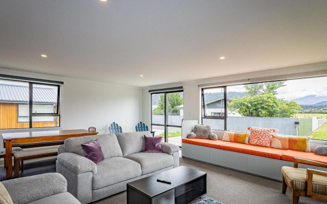 Shannon House - Ohakune Holiday Home