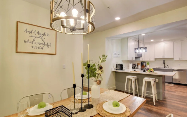 Walk to Lititz Springs Park: Dtwn Apt!